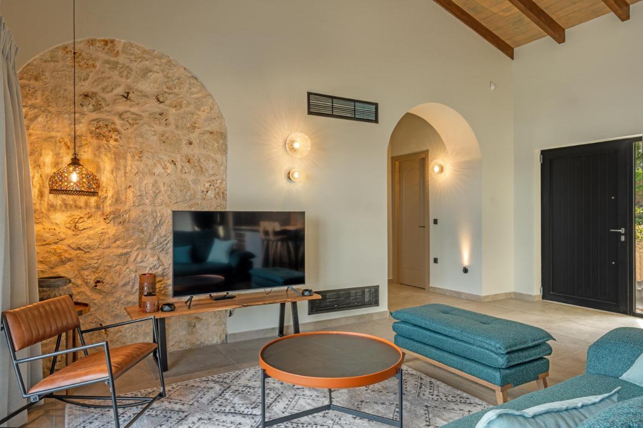 Ktima Agrapidos - Grandpa Villa Poros  Exteriör bild