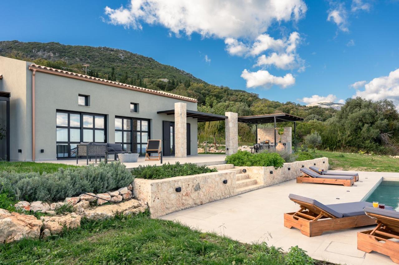 Ktima Agrapidos - Grandpa Villa Poros  Exteriör bild