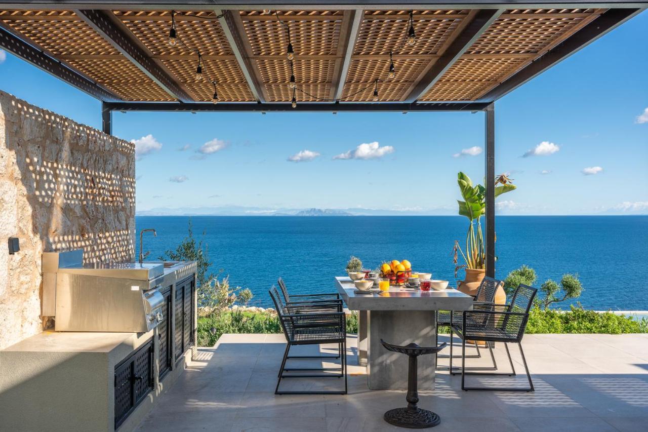 Ktima Agrapidos - Grandpa Villa Poros  Exteriör bild